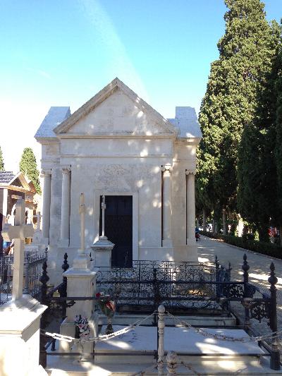 Panten Manuel de Villena - Cementerio de Sevilla